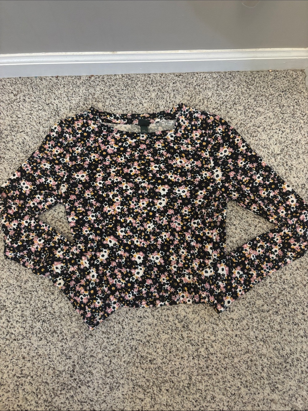 Wild Fable Size S Floral Long-Sleeve Top